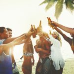 留学やワーホリで海外生活を楽しむ人たち